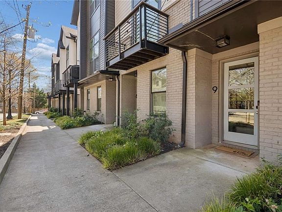 2nd image of 1350 May Ave #9