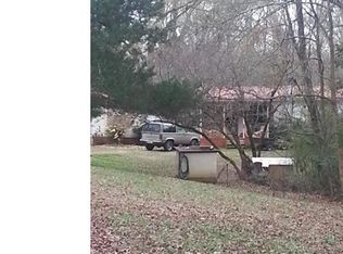 450 Nowhere Rd, Athens, GA 30601