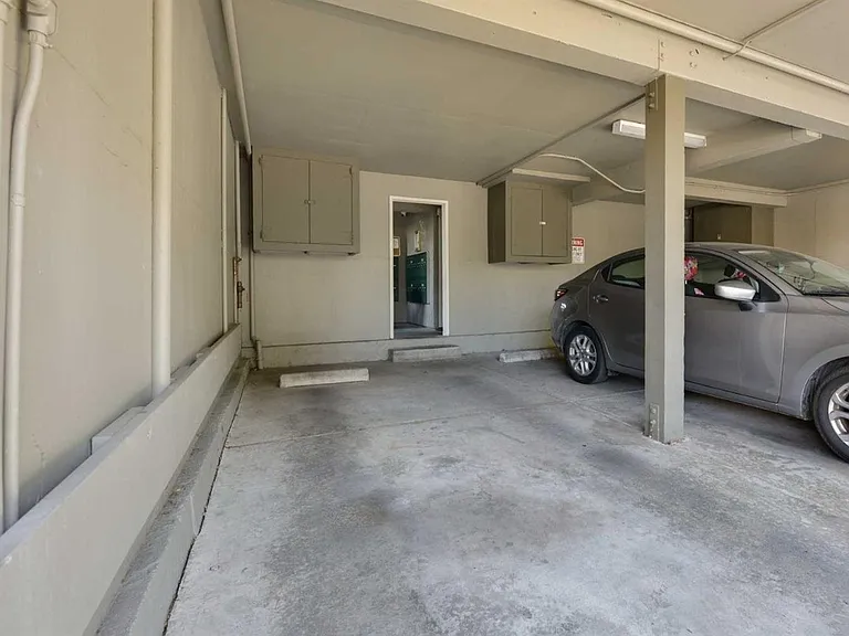 480 E Okeefe St #202 — Photo 18
