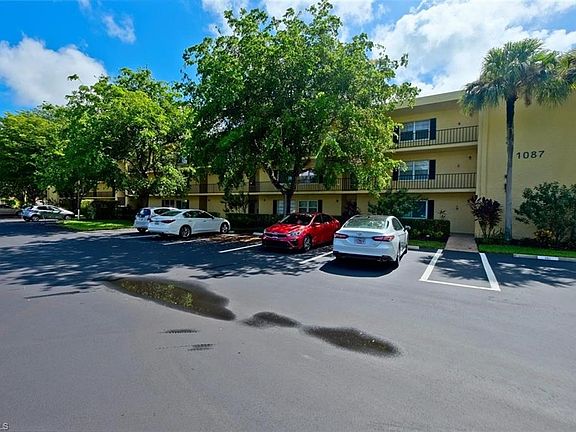 3rd image of 1087 Forest Lakes Dr APT 108