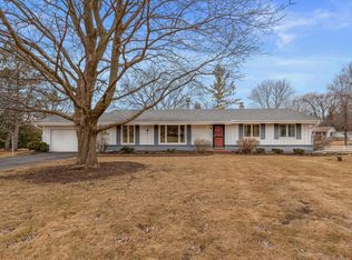 18300 Arden Ave, Brookfield, WI 53045