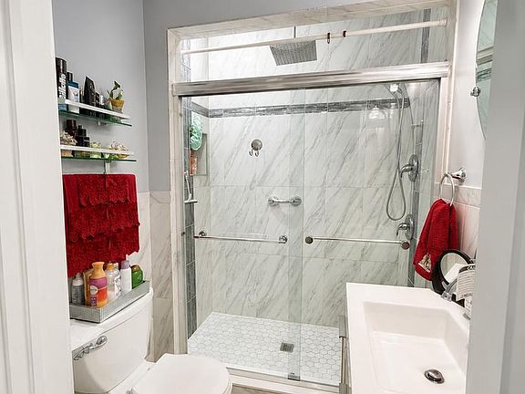5th image of 4107 W Overlea Ave