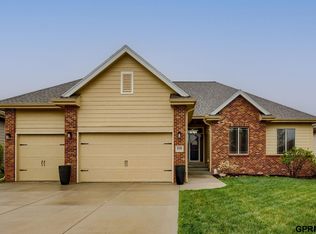 6516 N 163rd St, Omaha, NE 68116