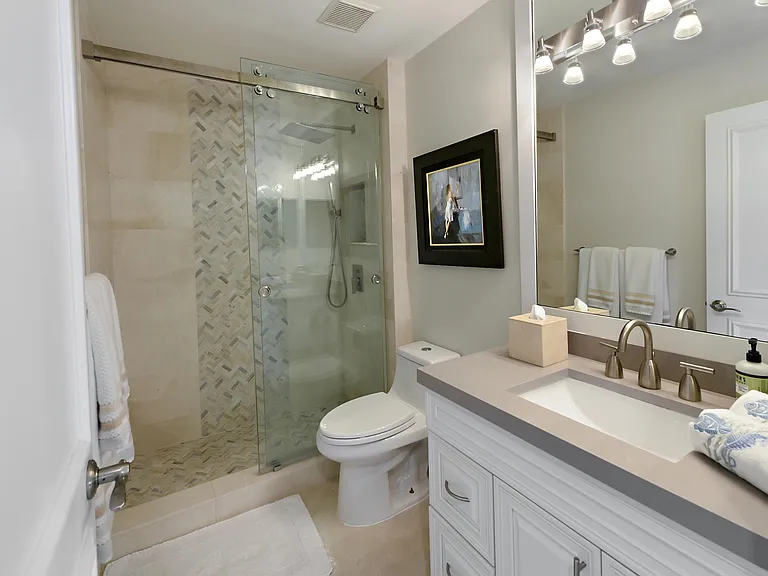11204 Clover Leaf Cir — Photo 27