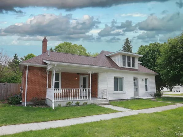 7095 McMorran, Brown City, MI 48416