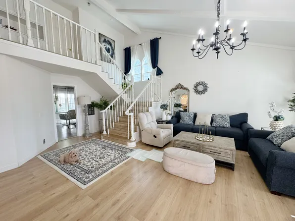 60 Monticello, Irvine, CA 92620