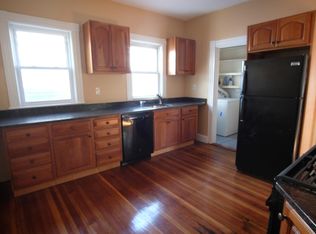 121 Williams St #3A, Jamaica Plain, MA 02130