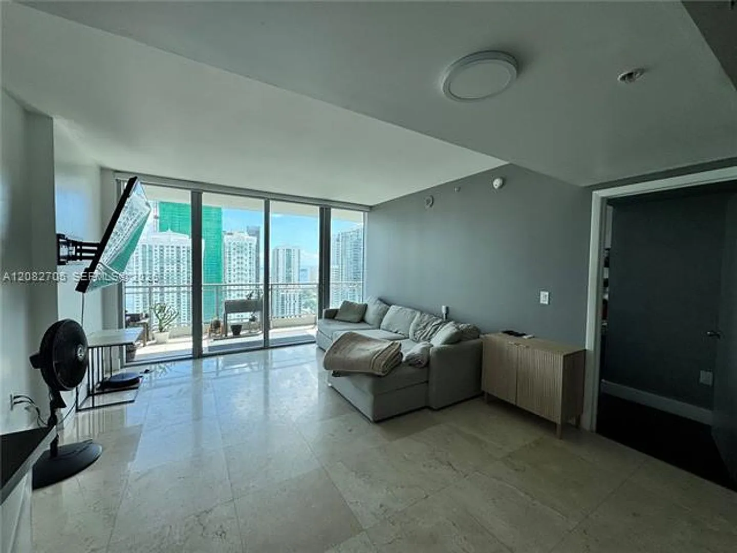 92 SW 3rd St cu-3811, Miami, FL 33130 — Photo 4