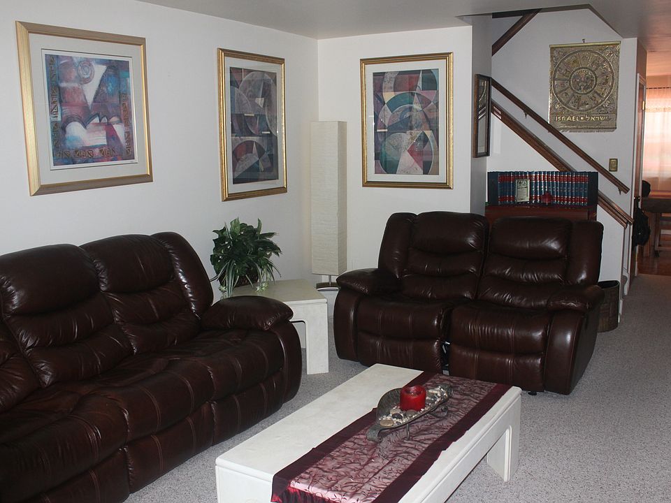 1st image of 37 Park View Pl #37