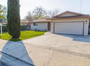 127 N Santa Rosa St, Los Banos, CA 93635