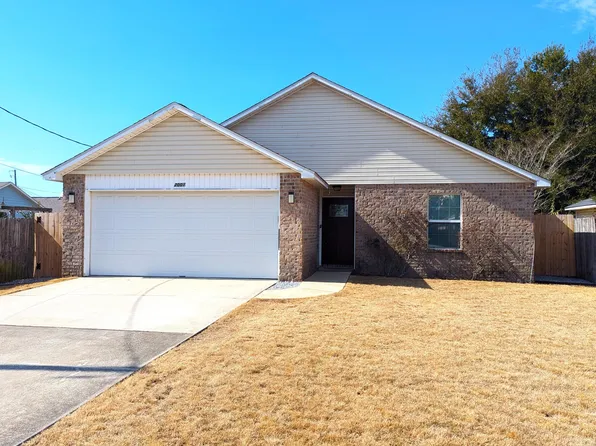 2001 Presidio St, Navarre, FL 32566