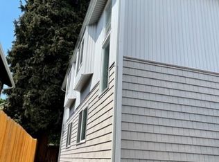 128 20th Ave E APT 3, Seattle, WA 98112