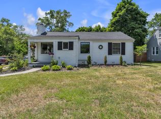 1407 Pinecrest Dr, Ferndale, MI 48220