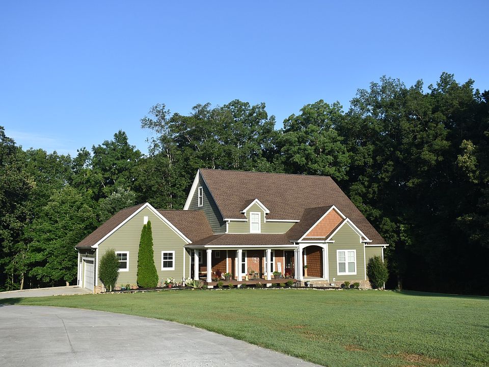 1st image of 455 Hidden Ridge Ln