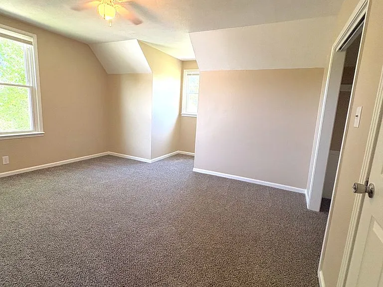 404 Carter Rd — Photo 8