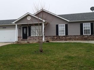 29494 Walnut Hollow Dr, Wright City, MO 63390