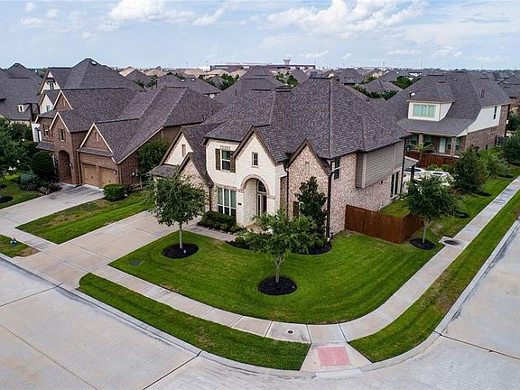 3rd image of 3509 Brantly Cove Ct