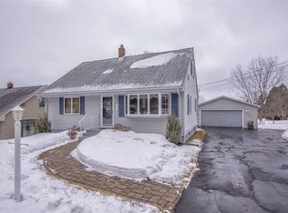 2410 W 24th St, Duluth, MN 55811