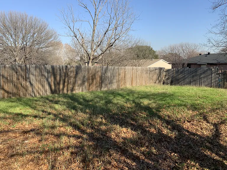 705 Little Fox Ln — Photo 53