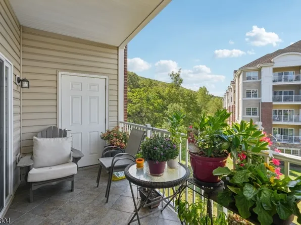 2217 Warrens Way, Wanaque Boro, NJ 07465