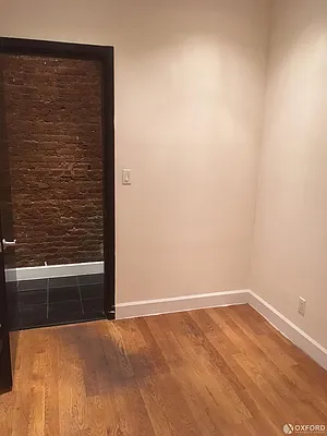 Rented by Oxford Property Group | media 31