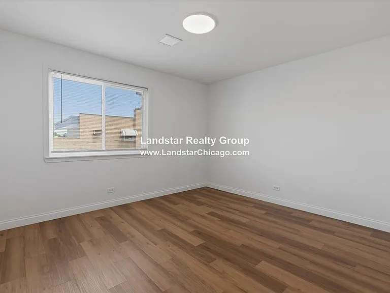 3846 25th Ave #5 — Photo 3