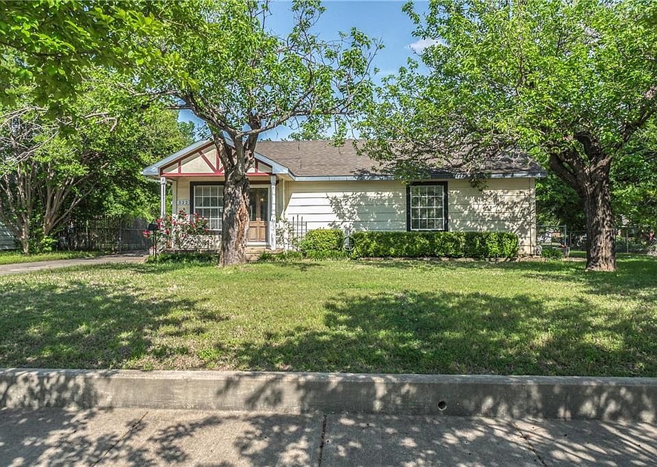 1st image of 522 Sandra Dr