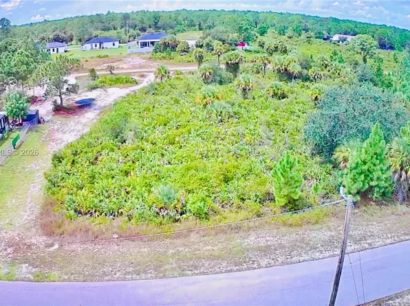650 Valley Ave S, Lehigh Acres, FL 33974
