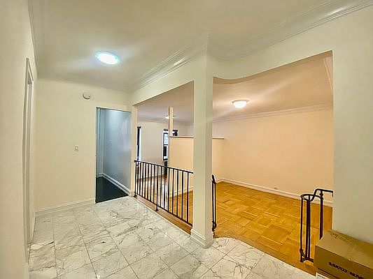 1st image of 235 E 46th St APT 3D