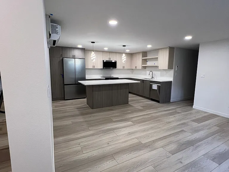 14402 SE Main St #B — Photo 12