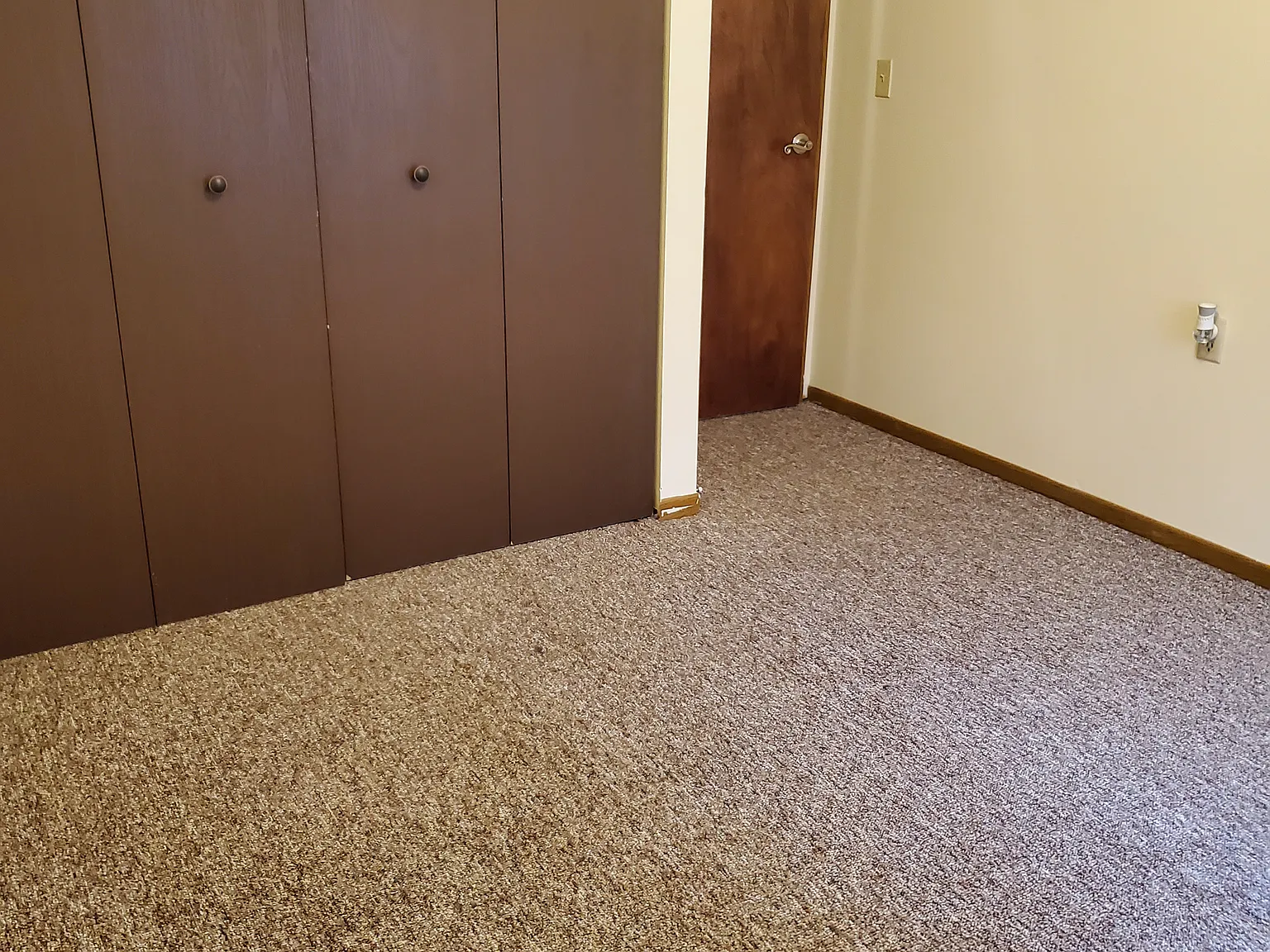 1 bed, 500 sqft, $500 — Photo 3