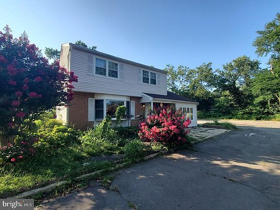 3rd image of 108 Juliustown Rd