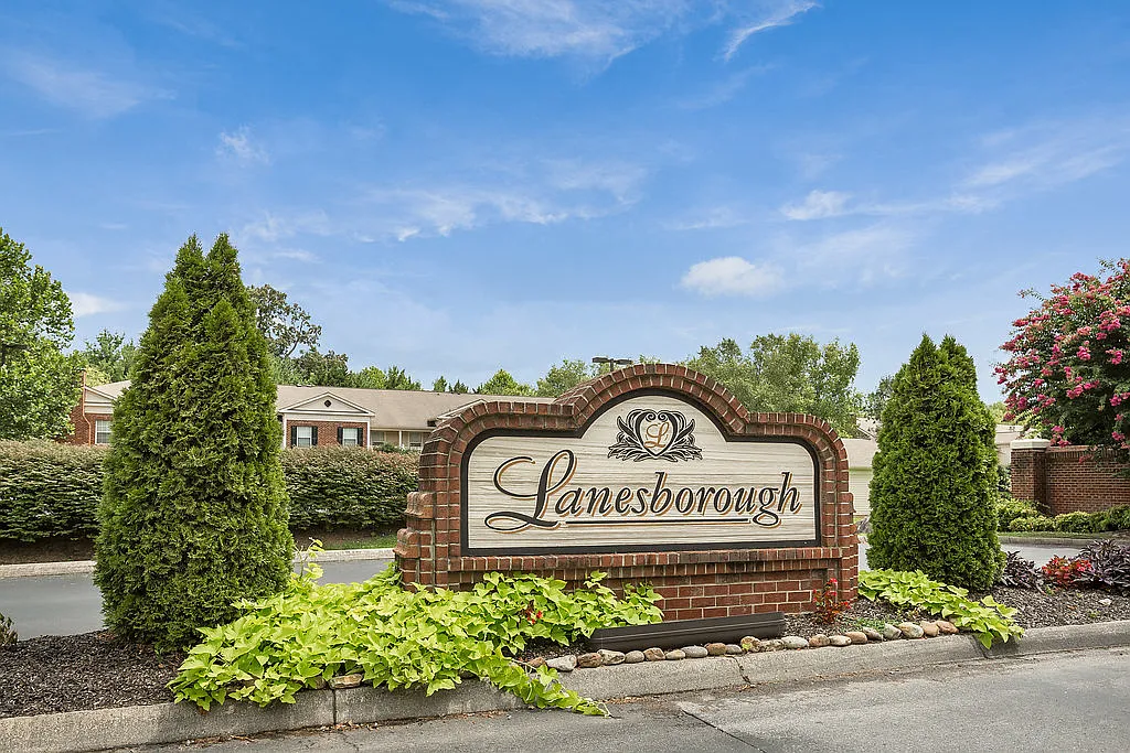 Lanesborough — Photo 1