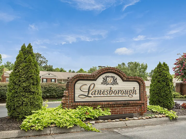 Lanesborough — Photo 1