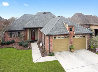 307 Bluebonnet Dr, Lafayette, LA 70508