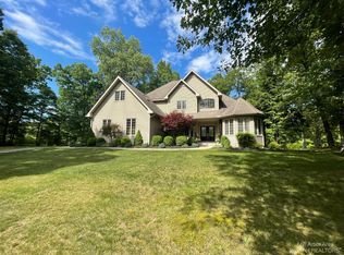 18130 Timber Lake Trl, Manchester, MI 48158