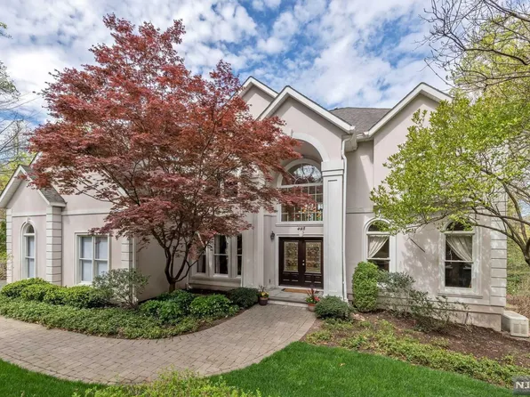 448 Lydecker St, Englewood, NJ 07631