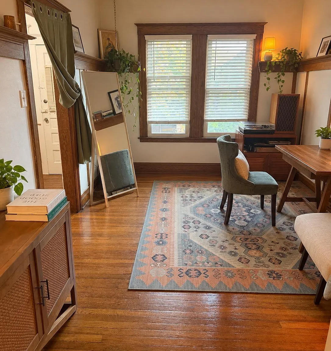 2 bed, 1.0 bath, 900 sqft, $1,500 — Photo 4