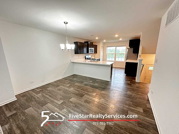 4th image of 2329 Upland Rd #2329
