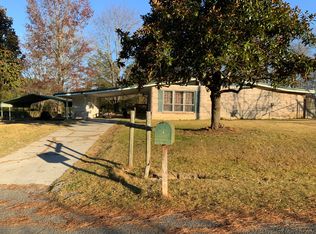 41 Hanshaw Dr, Rock Spring, GA 30739