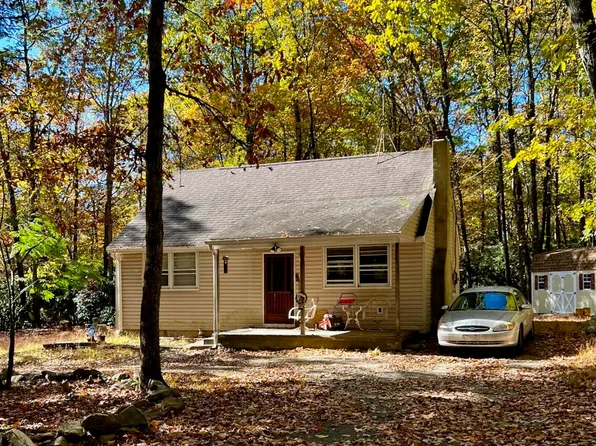 603 Eastbrook Rd, Effort, PA 18330