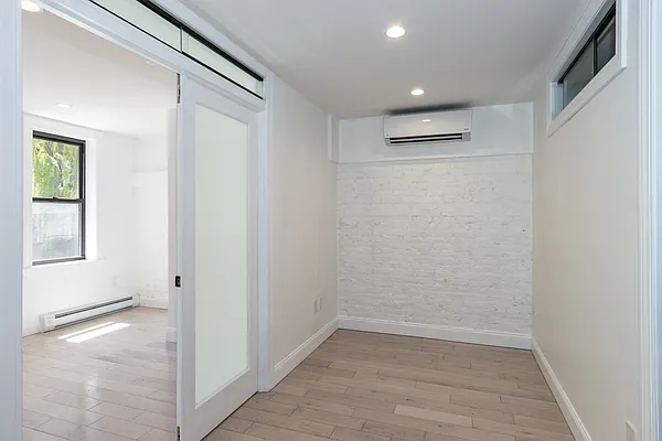 Rented by Compass | media 3