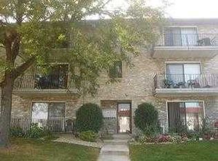 10936 Central Ave UNIT 2B, Chicago Ridge, IL 60415