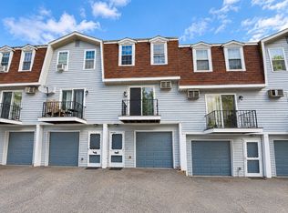 1271 Pawtucket Blvd APT 11, Lowell, MA 01854