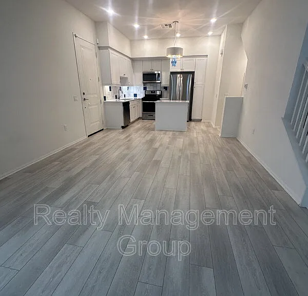 1445 Suwerte Ave #5 — Photo 15
