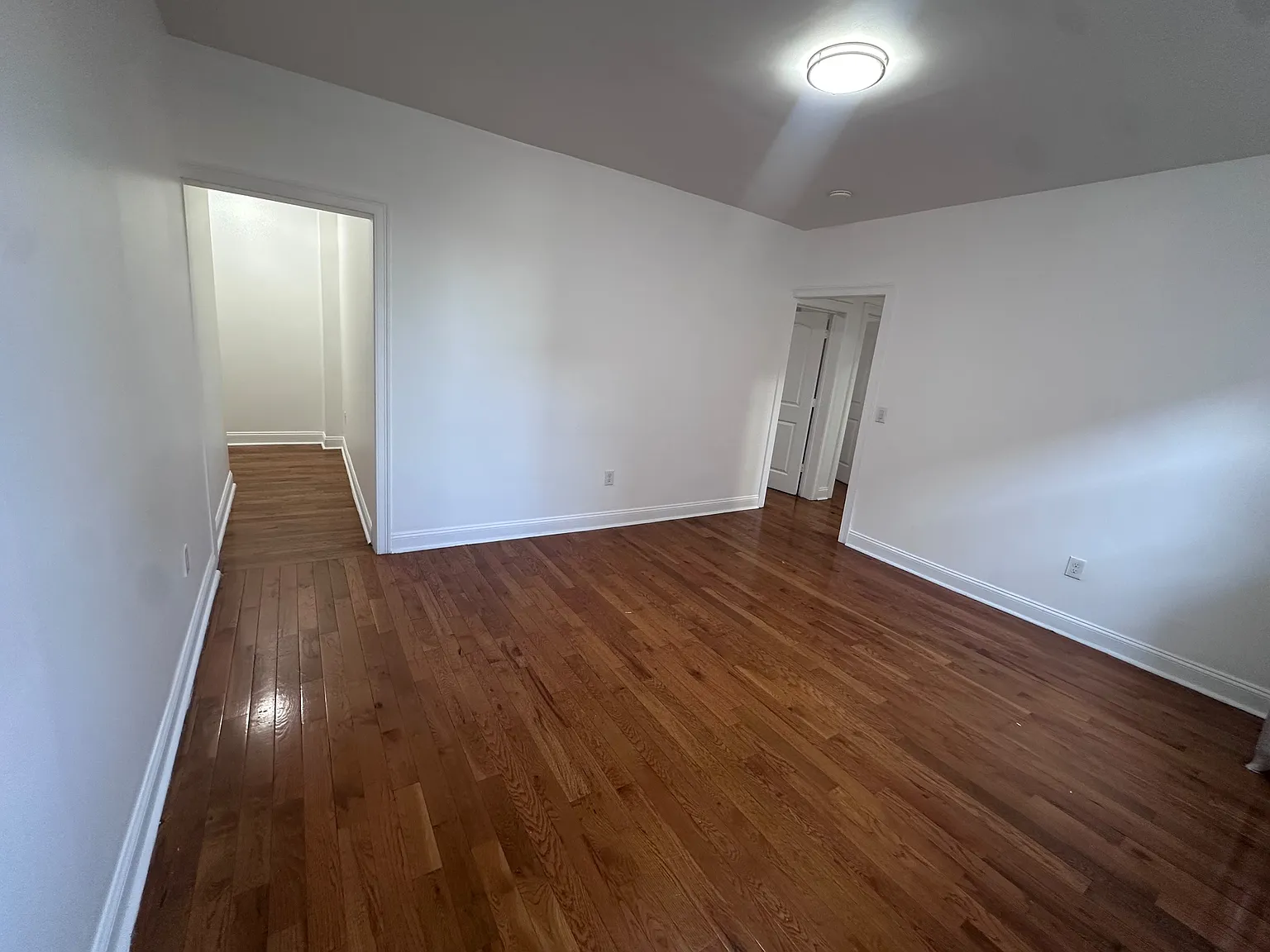 15 Gifford Avenue — Photo 4