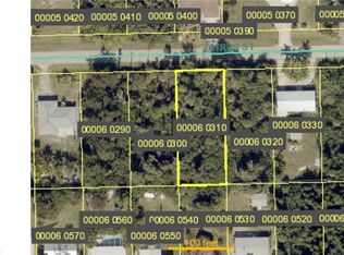 3613 Citrus St, Saint James City, FL 33956