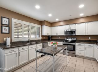 8906 E Floriade Dr, Scottsdale, AZ 85260
