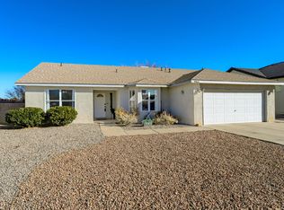 9964 Cardinal St NW, Albuquerque, NM 87114