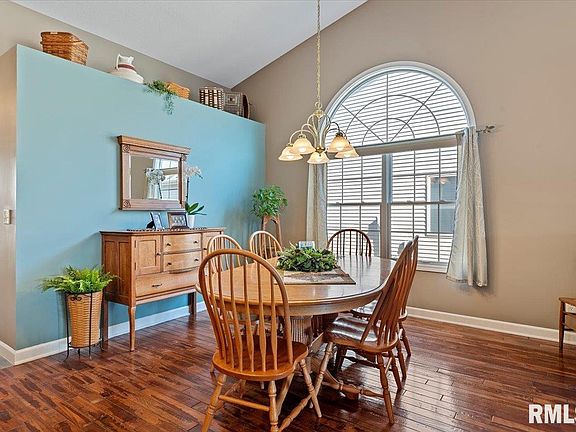 5th image of 4144 Highbury Dr